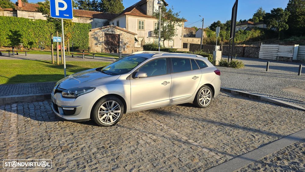 Renault Mégane Sport Tourer 1.5 Blue dCi GT Line - 1