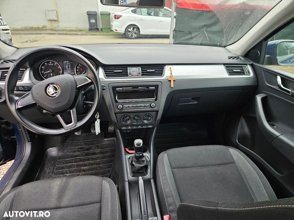 Skoda RAPID 1.2 TSI Ambition - 5