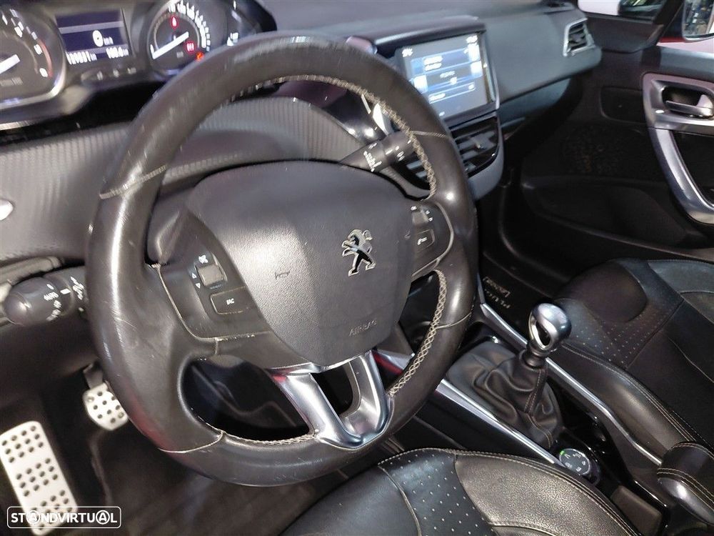 Peugeot 2008 - 31
