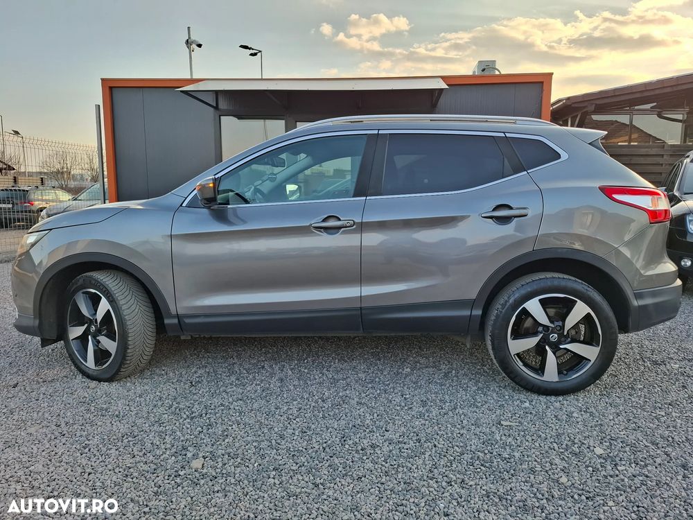 Nissan Qashqai 1.6 DCI N-Connecta - 13