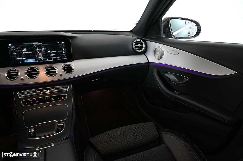 Mercedes-Benz E 300 de Avantgarde - 17