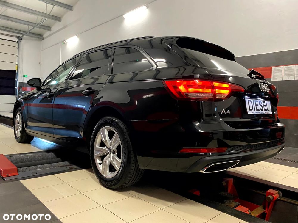 Audi A4 Avant 2.0 TDI S tronic - 9