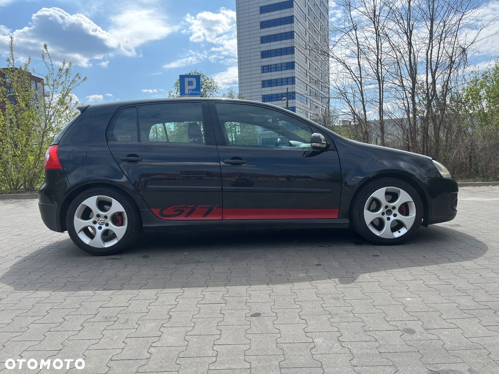 Volkswagen Golf 2.0 GTI - 3