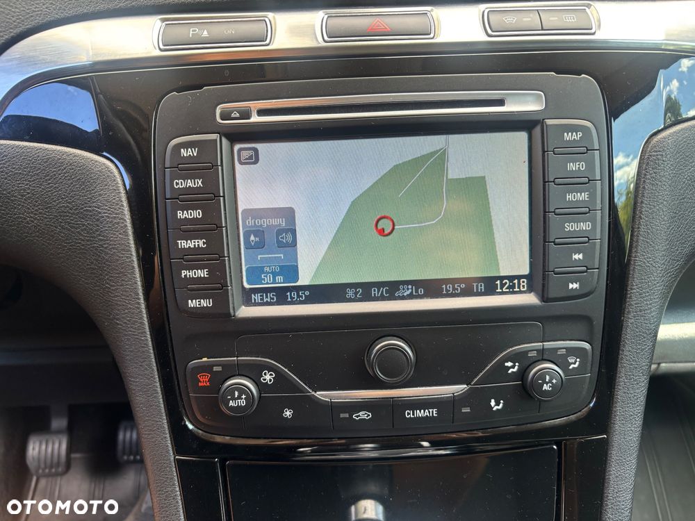 Ford Galaxy 2.0 TDCi Platinium X (Titanium) - 23