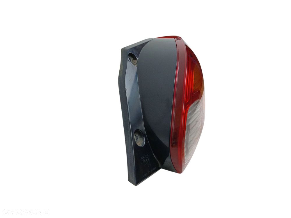LAMPA PRAWY TYŁ MITSUBISHI SPACE STAR II (2013-2016) 1.0 71KM - 3