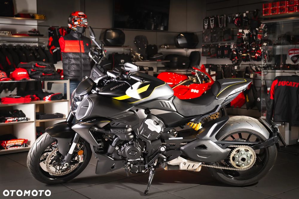 Ducati Diavel - 3