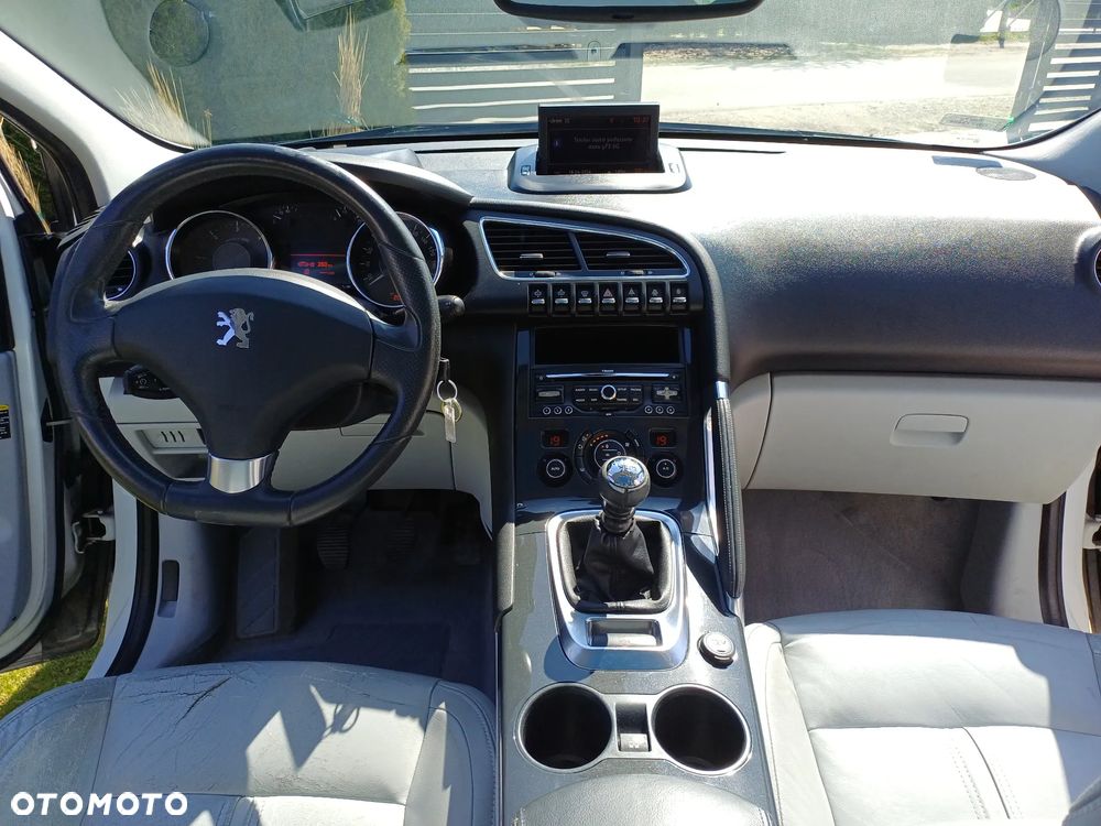 Peugeot 3008 2.0 HDi Premium+ - 18