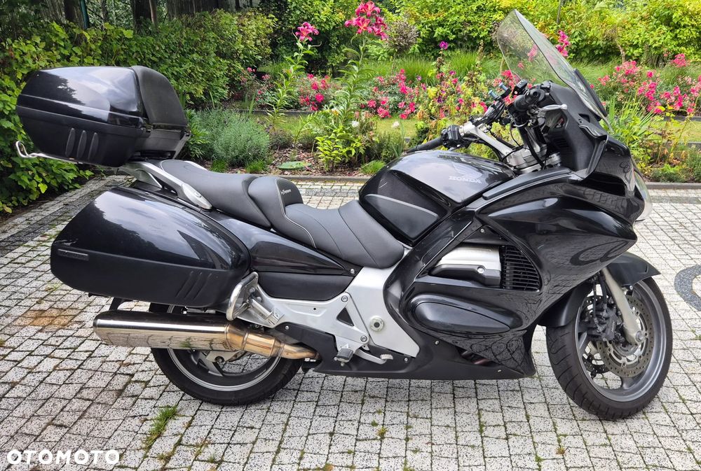 Honda ST - 7