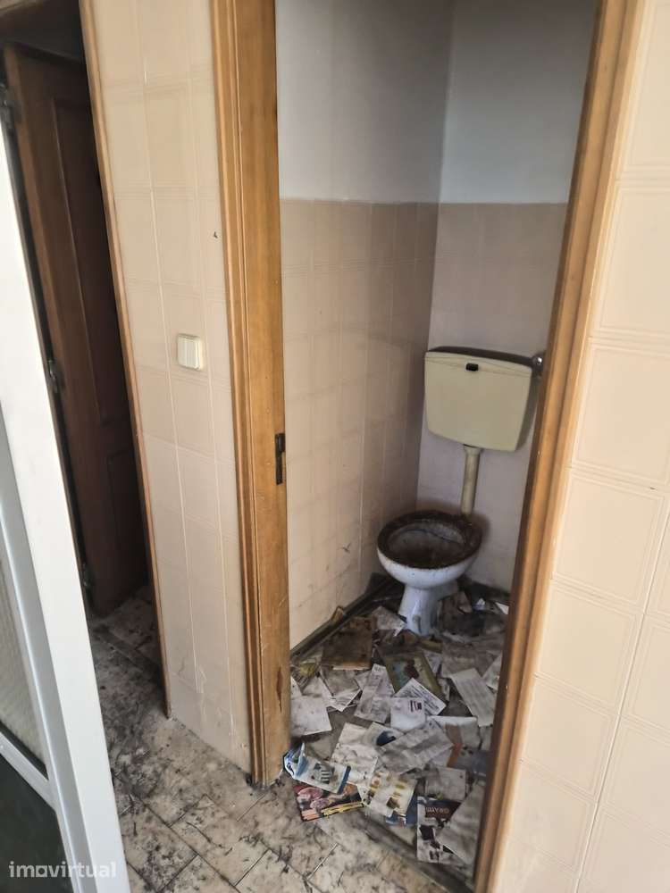 Imóvel comercial para arrendar na Amadora loja9 - Grande imagem: 5/5