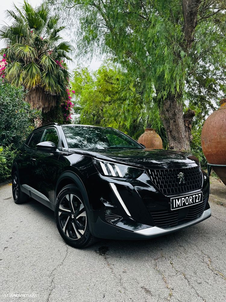 Peugeot 2008 1.2 PureTech GT - 4