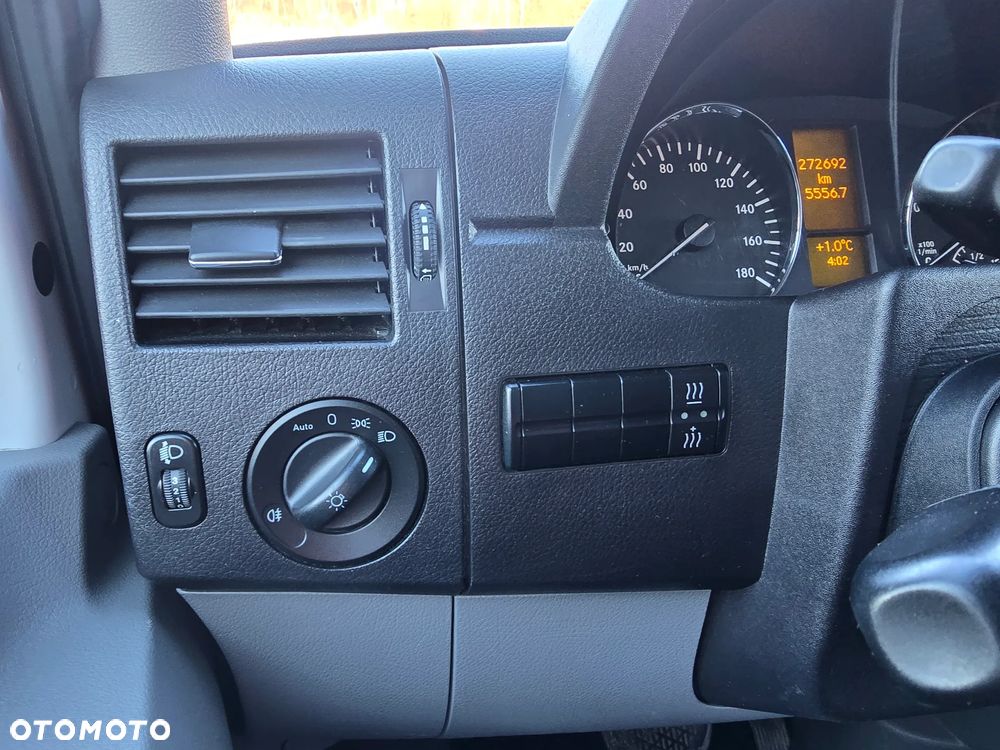 Mercedes-Benz Sprnter - 15