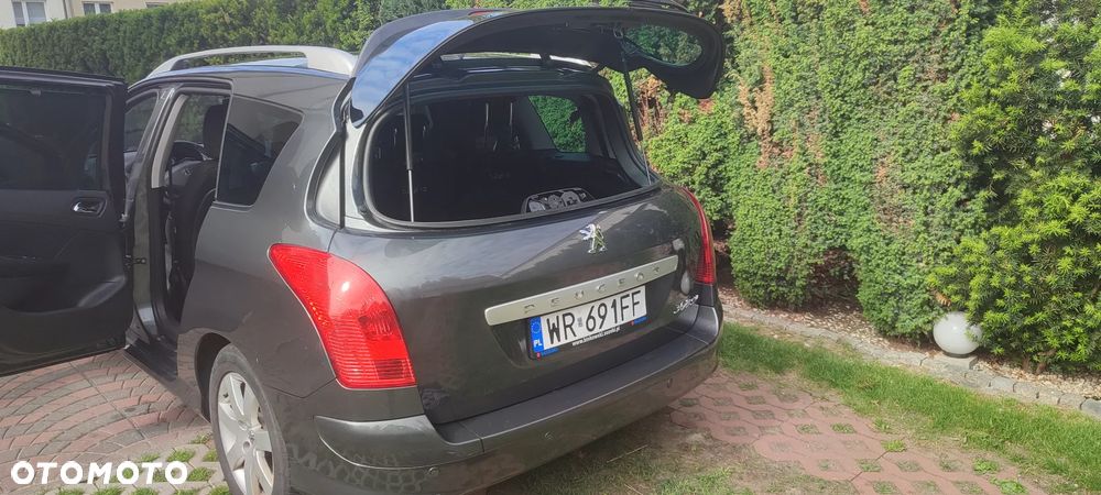 Peugeot 308 HDi FAP 165 Automatik Allure - 12