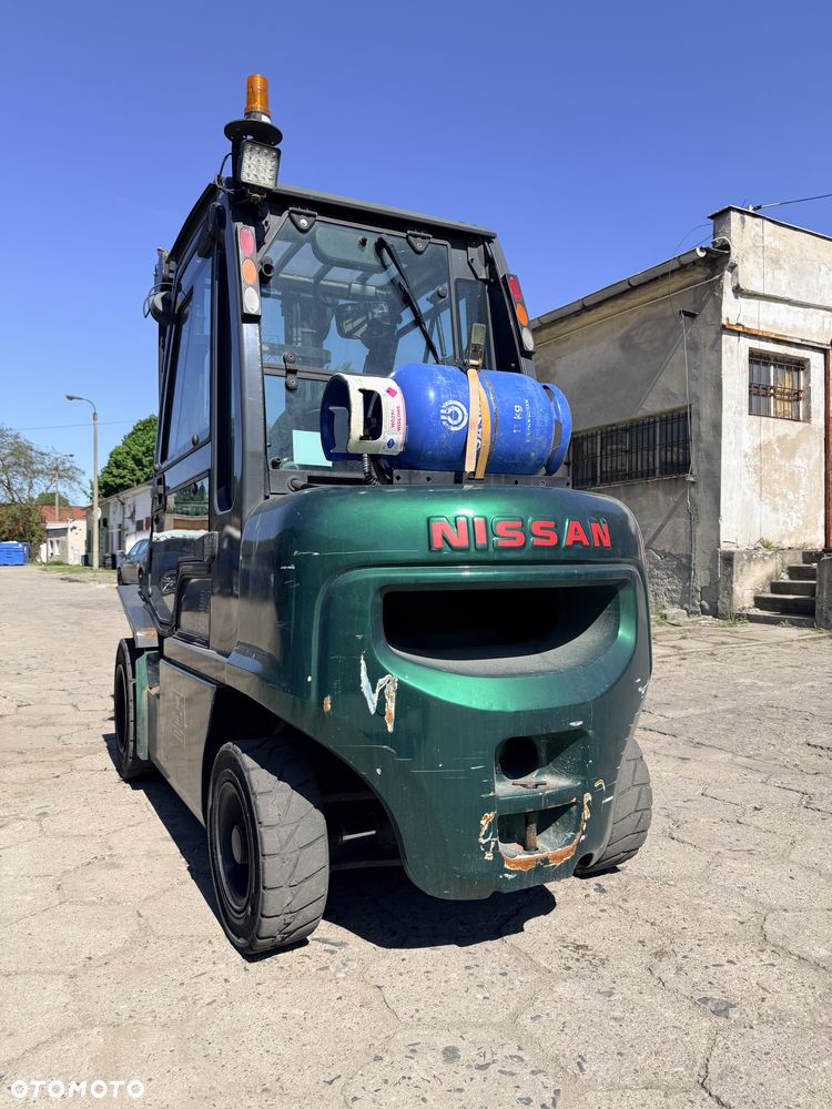 Nissan UG1D2A30LQ - 4