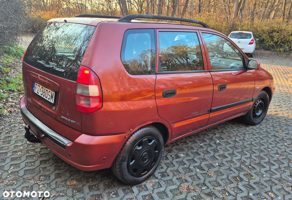 Mitsubishi Space Star - 5