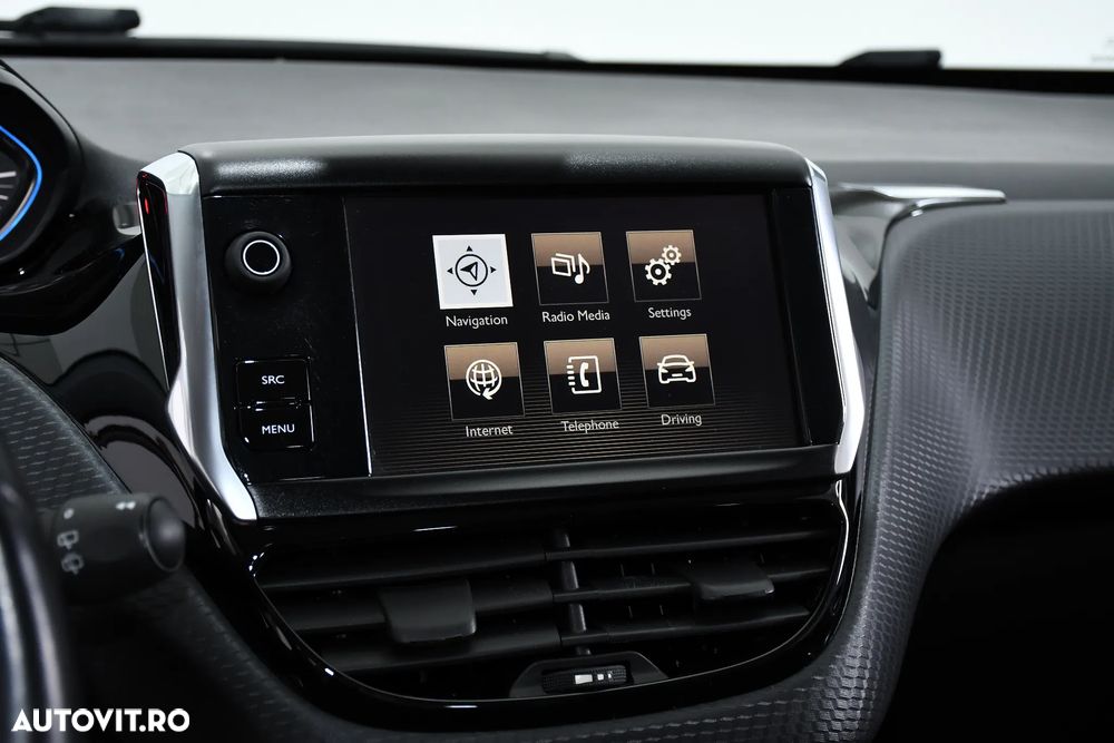 Peugeot 2008 PureTech 82 ETG5 STOP&START Allure - 21
