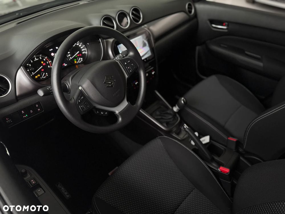 Suzuki Vitara 1.4 Boosterjet mHEV Premium 2WD - 17