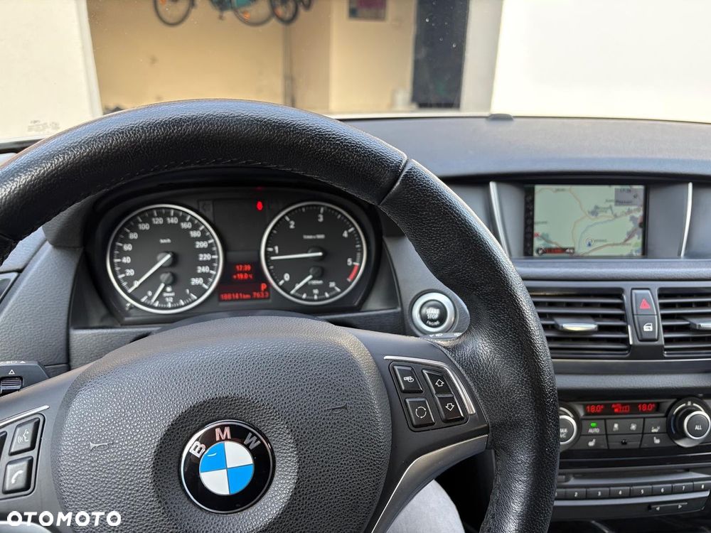 BMW X1 - 10