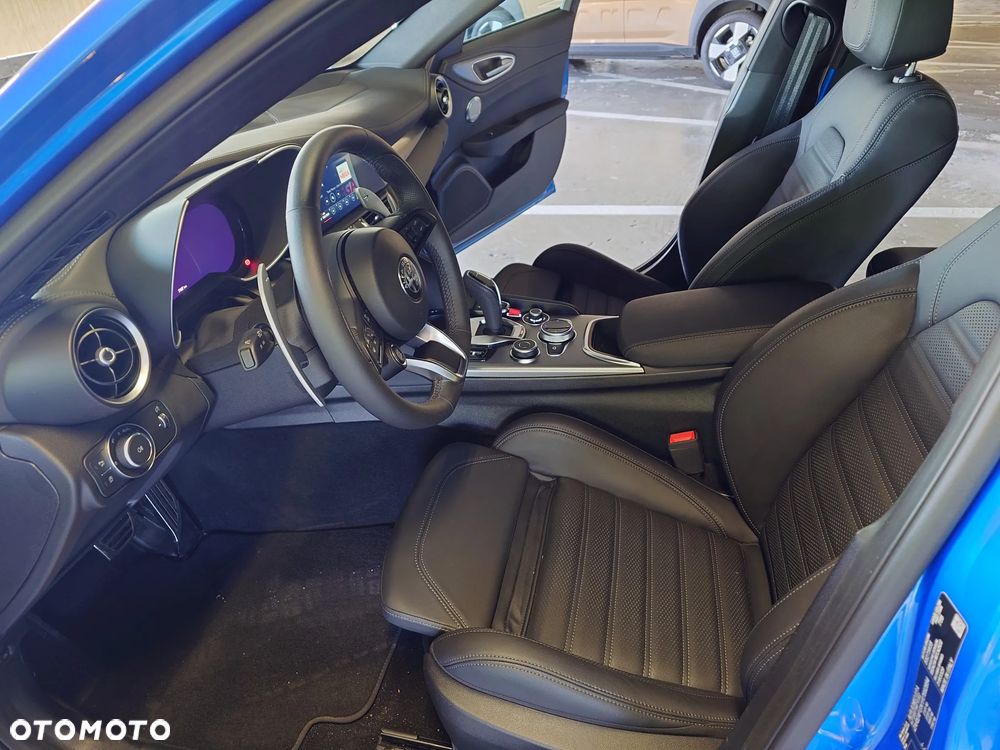 Alfa Romeo Giulia 2.0 Turbo Veloce Q4 - 9