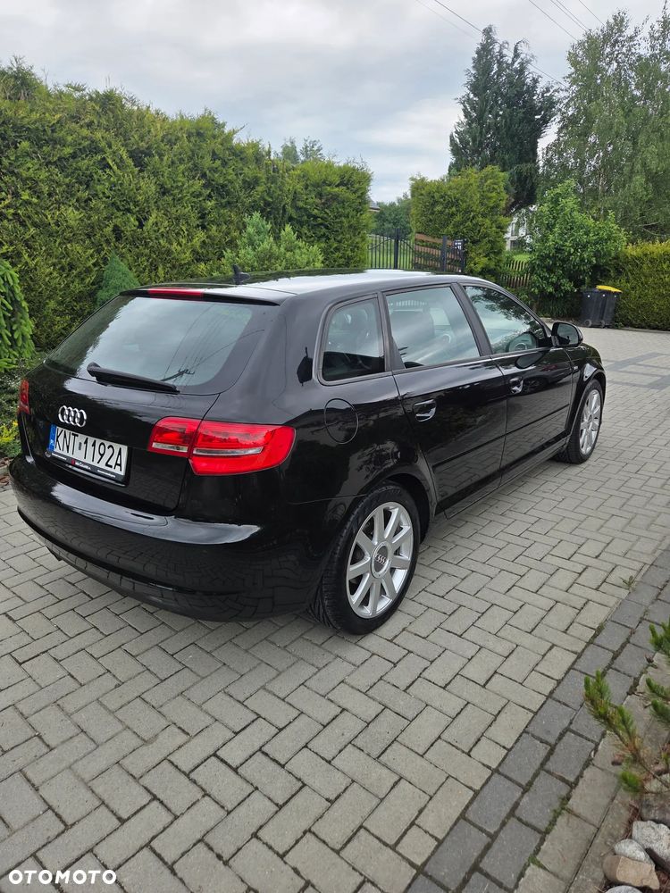 Audi A3 Sportback 2.0 TDI DPF Attraction - 6