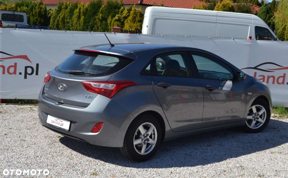 Hyundai i30 1.4 Classic - 13