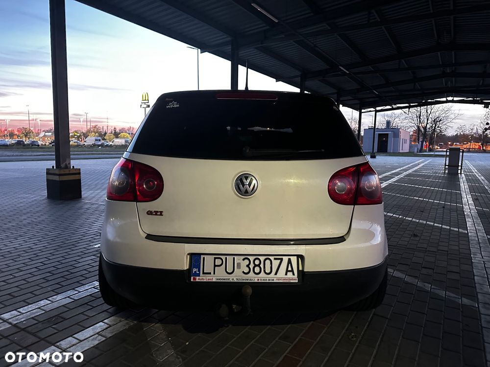Volkswagen Golf 2.0 TDI Trendline DSG - 8