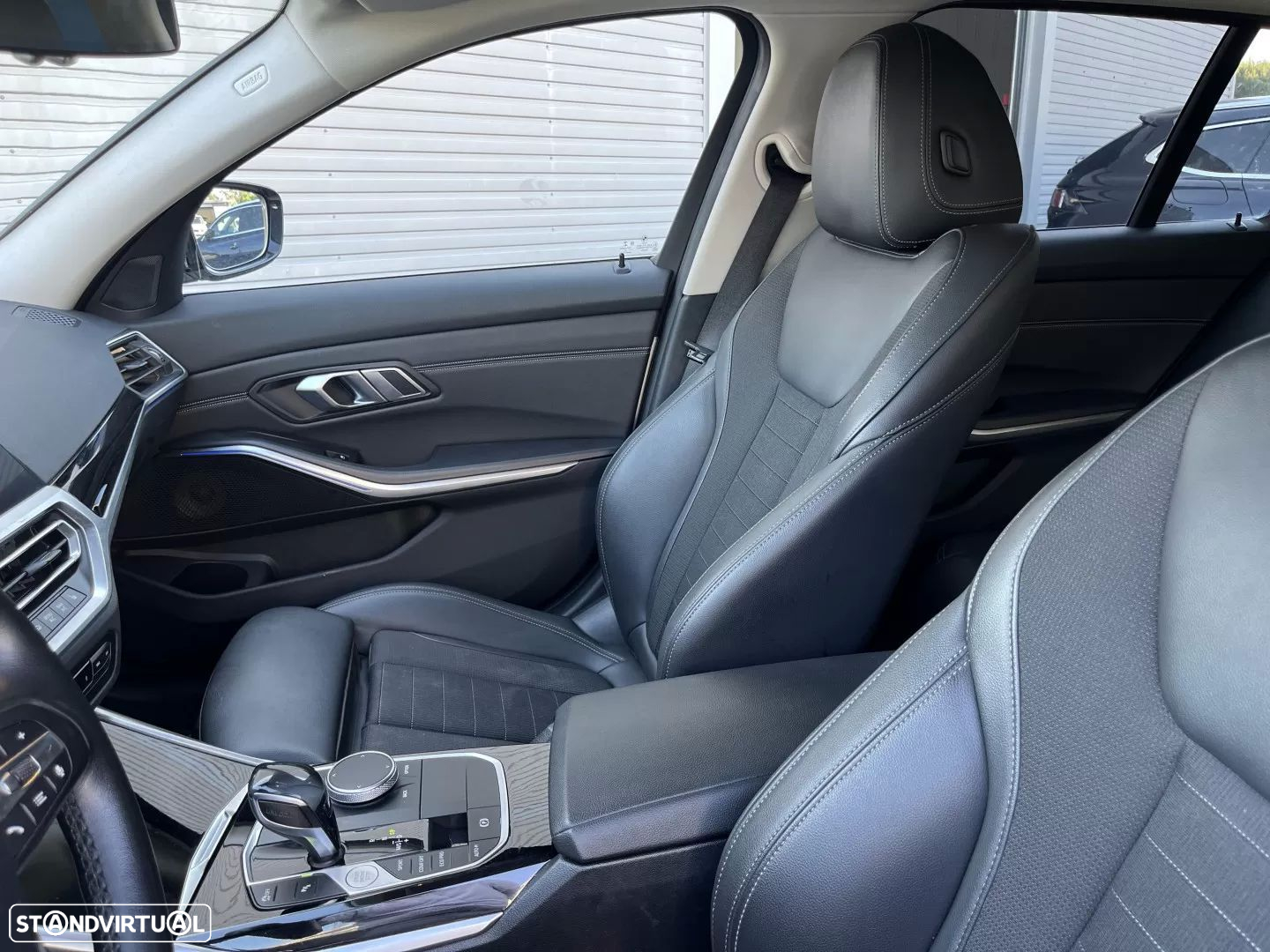 BMW 320 d Touring Line Sport Auto - 23