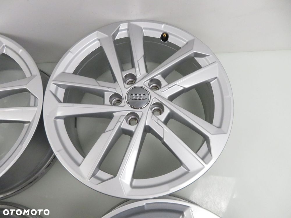 Alufelgi 17'' Audi A3 S3 8Y0601025L 5x112 ET43 6,5J - 8