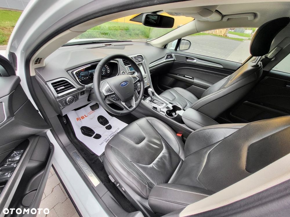 Ford Mondeo 2.0 TDCi Bi-Turbo Titanium PowerShift - 15