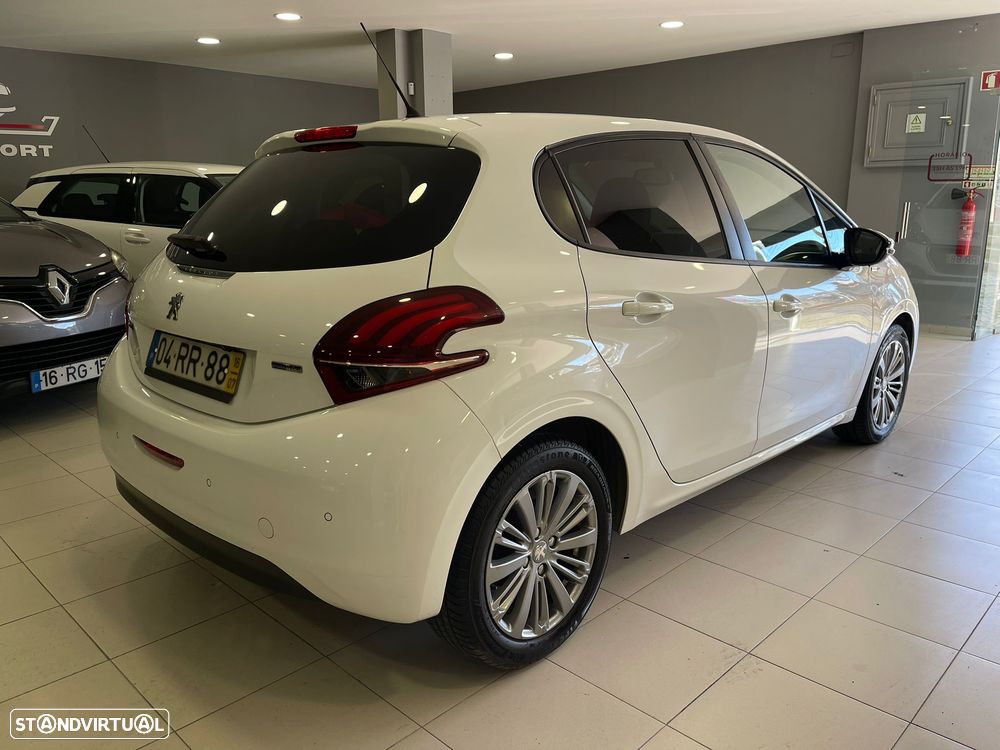 Peugeot 208 1.2 PureTech Style - 2