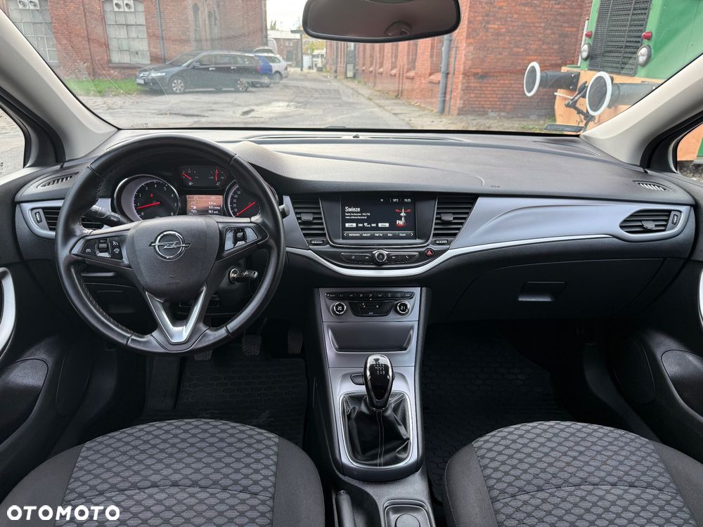 Opel Astra V 1.4 T Enjoy S&S - 16