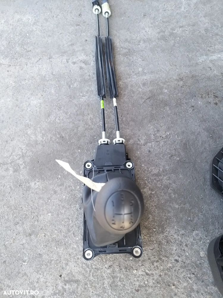 Timoneria cod: 349016560R pentru Dacia Sandero 2 din 2018, 1.0 Benzina - 1