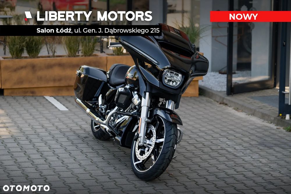 Harley-Davidson Touring Street Glide - 11