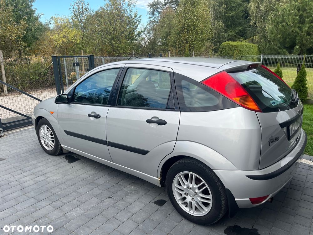 Ford Focus 1.6 Comfort - 1