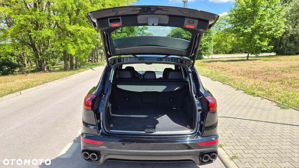 Porsche Cayenne Diesel - 9
