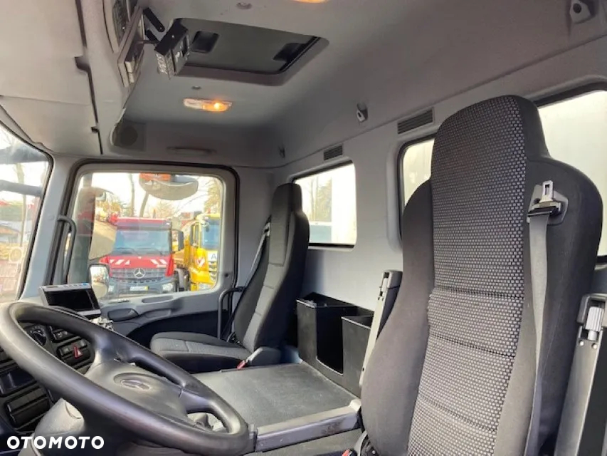 Mercedes-Benz Actros 1832 - 16