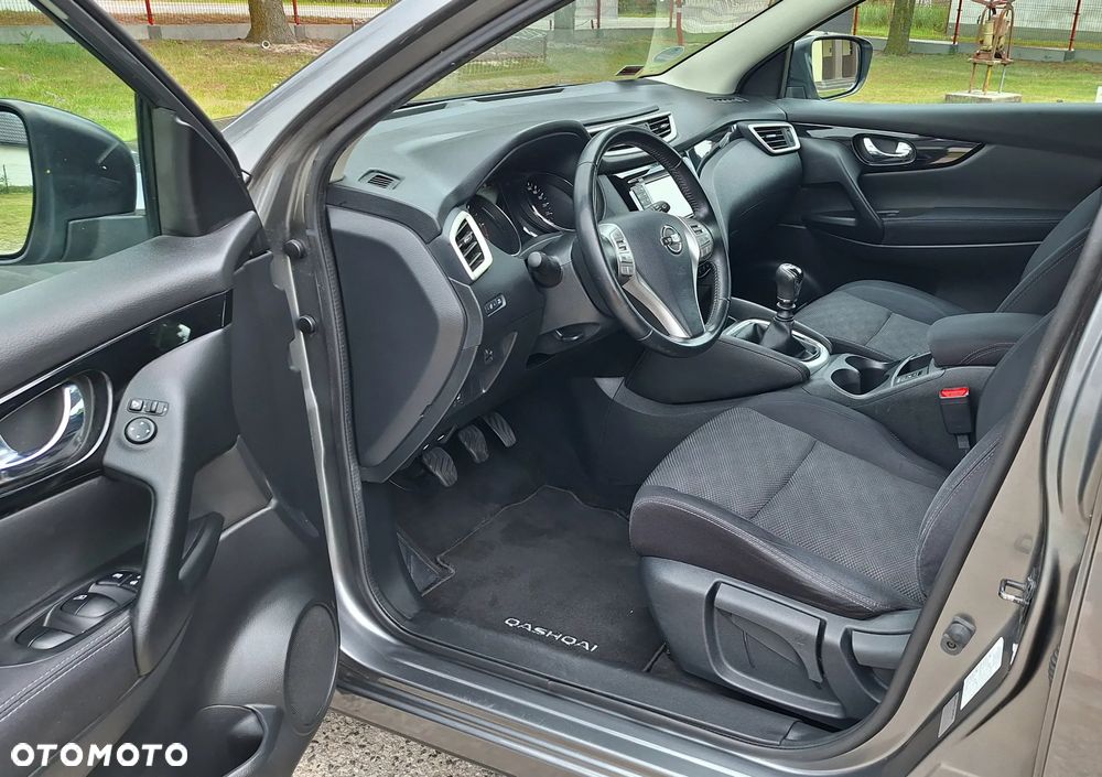 Nissan Qashqai 1.6 dCi DPF Start/Stop acenta - 24