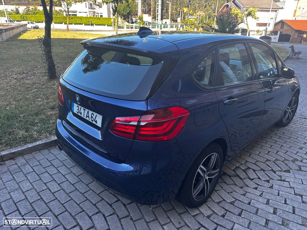BMW 218 Active Tourer d Line Sport - 3