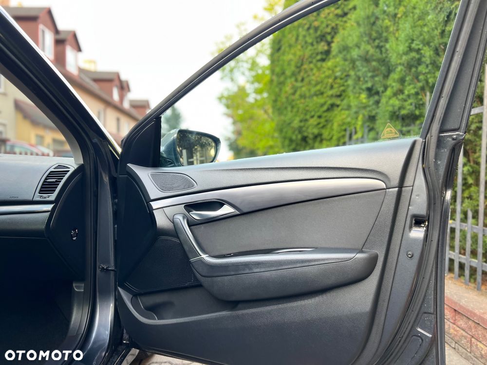 Hyundai i40 1.7 CRDi Automatik Premium - 21