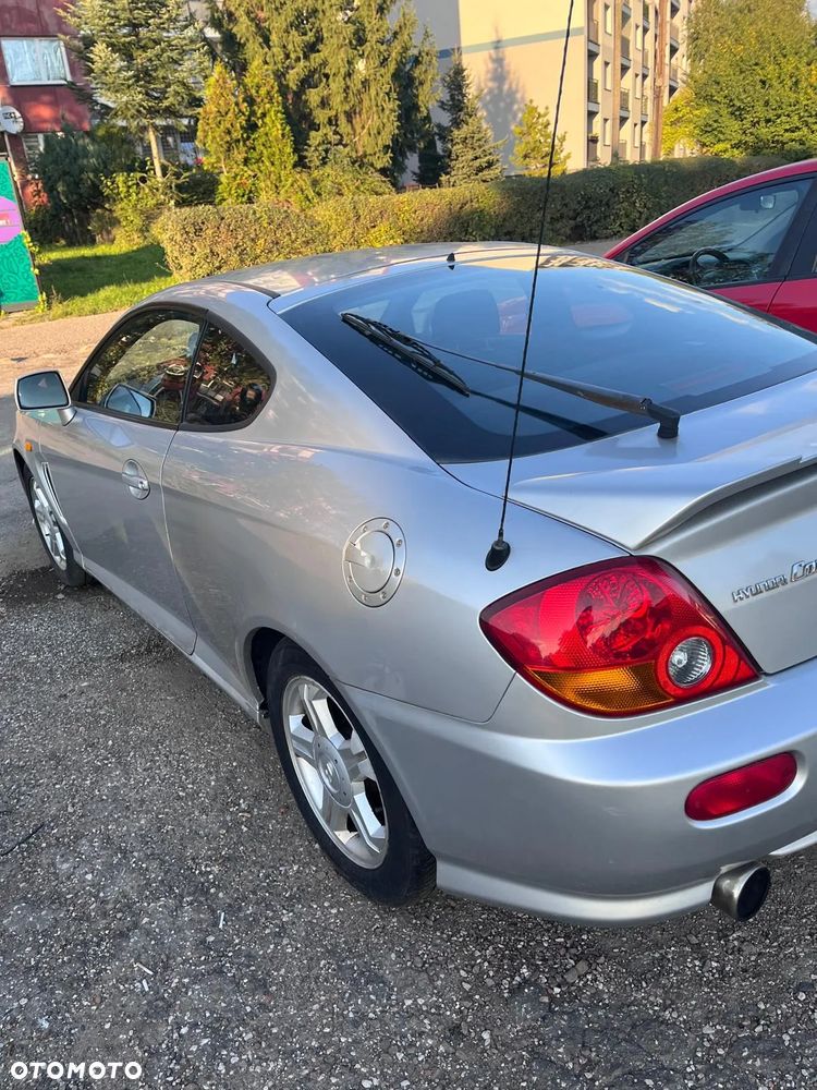 Hyundai Coupe - 14