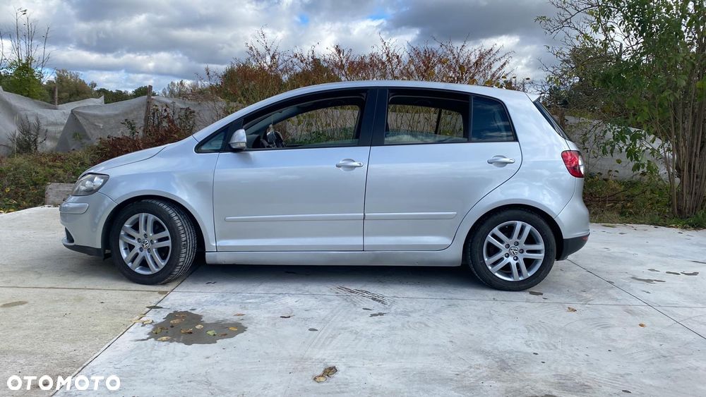 Volkswagen Golf Plus - 16