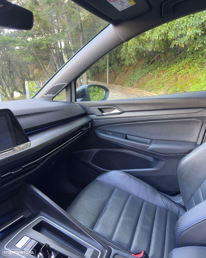 VW Golf 2.0 TSI R DSG - 25