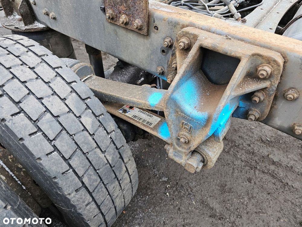 PÓŁRESOR RESOR PRAWY LEWY 7,5 cm DAF LF 45 FELGI 17,5 - 1