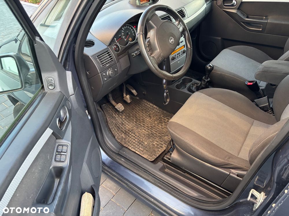 Opel Meriva 1.8 16V Cosmo - 7