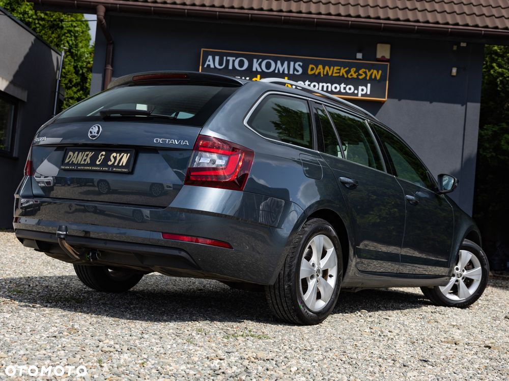 Skoda Octavia 2.0 TSI DSG Ambition - 13