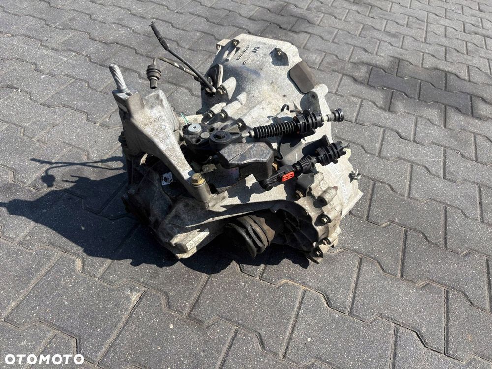 SKRZYNIA BIEGÓW 1.8 16V 4S7R7002CA FORD MONDEO MK3 2004 - 2