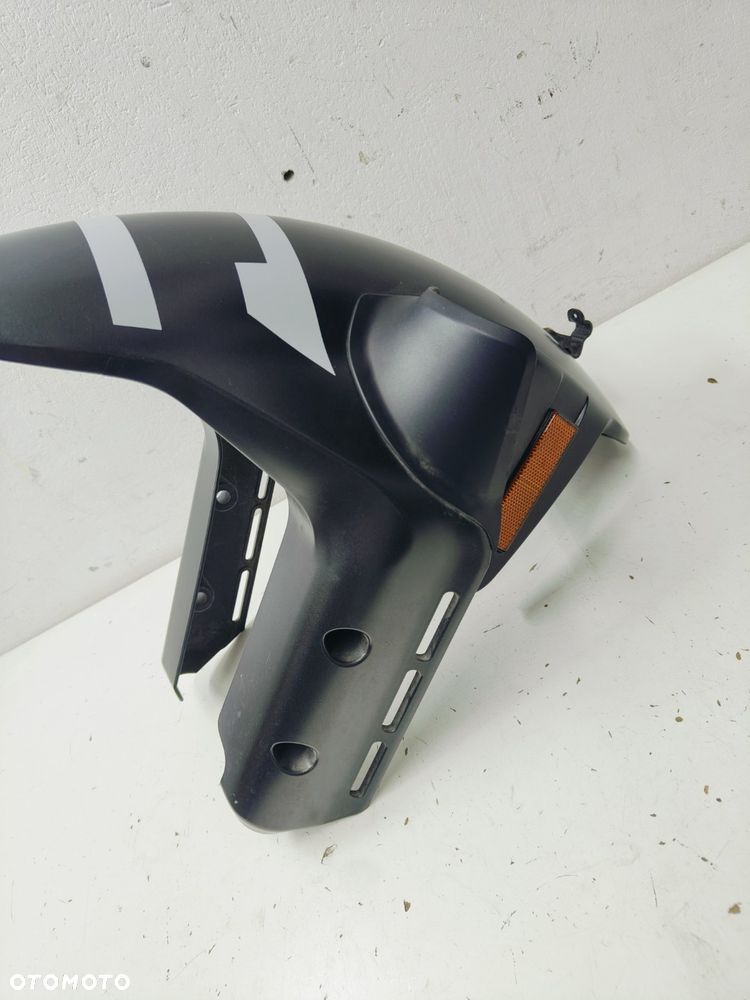 Błotnik Przód Ducati DesertX - 2