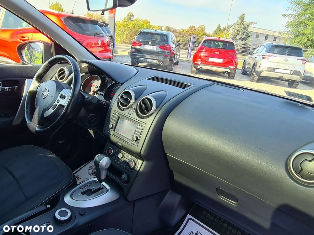 Nissan Qashqai 2.0 4x4 Tekna CVT - 21