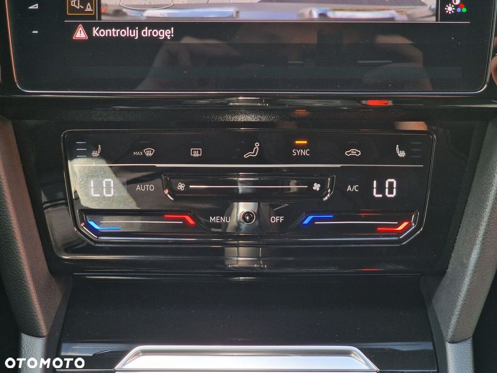 Volkswagen Arteon 2.0 TDI R-Line DSG - 24