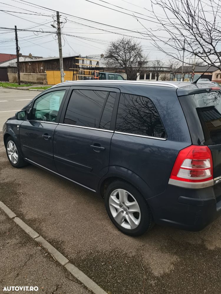 Opel Zafira 1.7 CDTI Cosmo - 2
