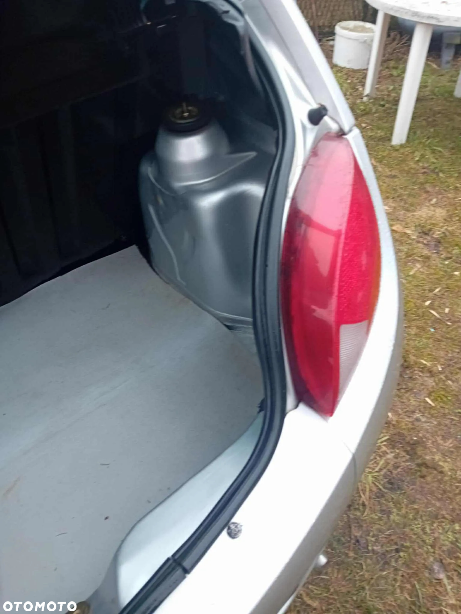 Ford KA 1.3 - 15